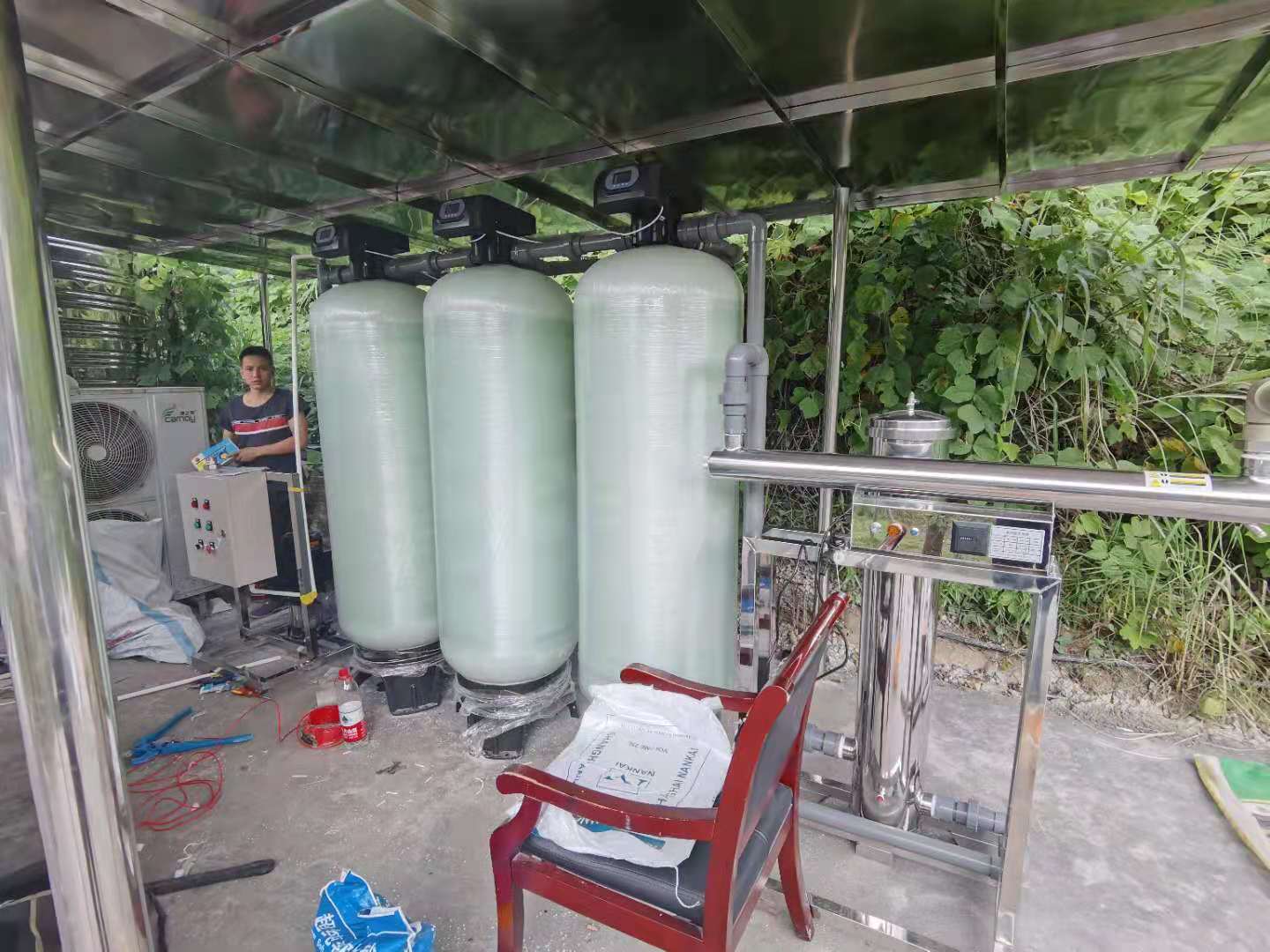 貴州8噸/時(shí)凈化水設(shè)備，貴州井水地下水過(guò)濾設(shè)備